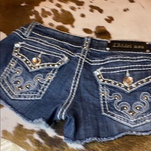 Shorts shorts from LAIdol!
